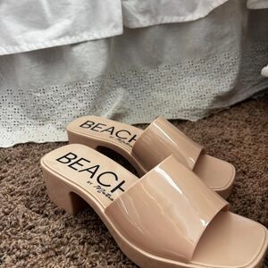 BEACH MATTISSE Nude Glossy Sz 9 Open Toe Women's Tan Sandals Platform Heels